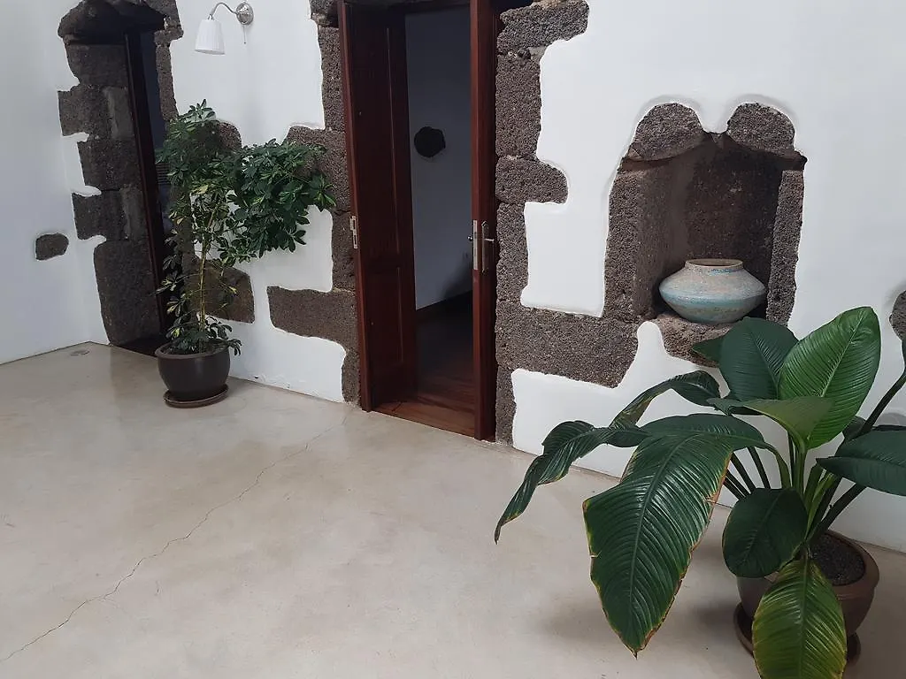 Country house Hotelito Rural Flor De Timanfaya Tinajo Spain