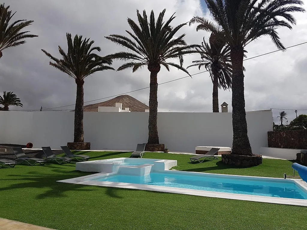 Hotelito Rural Flor De Timanfaya Tinajo Spain