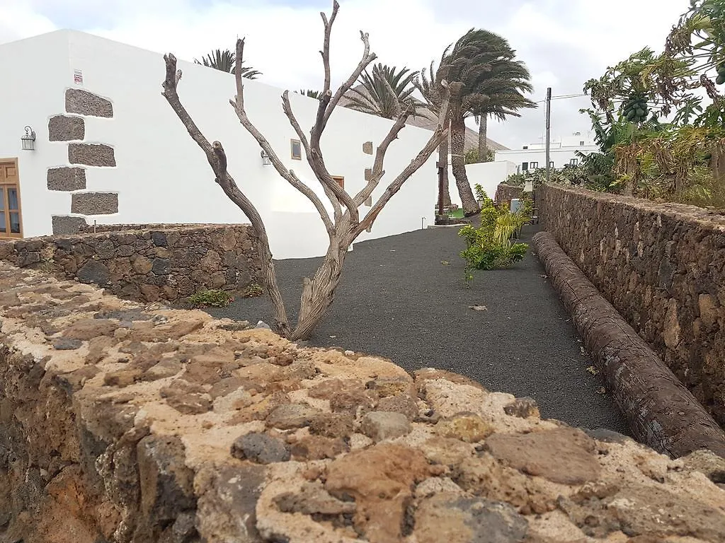 Country house Hotelito Rural Flor De Timanfaya Tinajo Spain